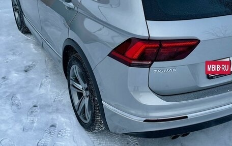 Volkswagen Tiguan II, 2018 год, 3 200 000 рублей, 5 фотография