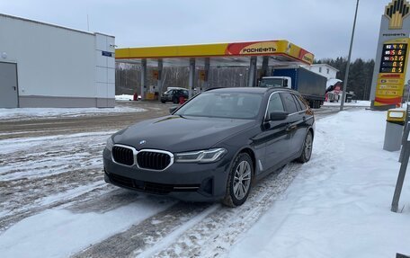 BMW 5 серия, 2020 год, 3 700 000 рублей, 2 фотография