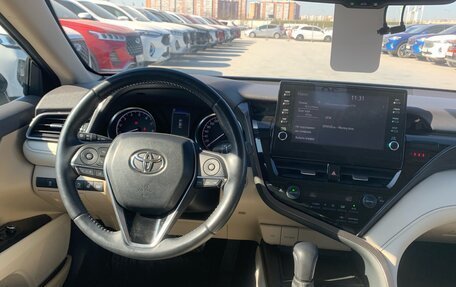 Toyota Camry, 2021 год, 3 499 000 рублей, 12 фотография