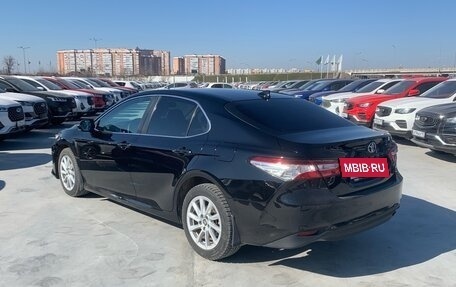 Toyota Camry, 2021 год, 3 499 000 рублей, 5 фотография