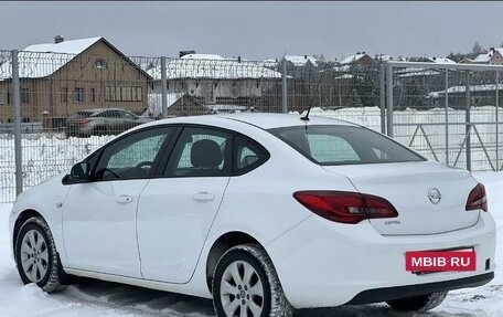 Opel Astra J, 2014 год, 1 027 000 рублей, 9 фотография