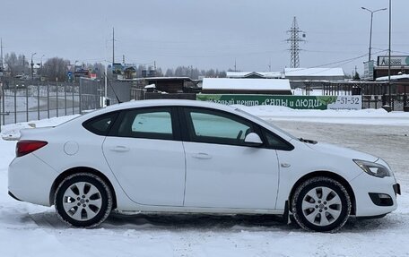 Opel Astra J, 2014 год, 1 027 000 рублей, 15 фотография