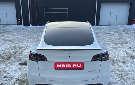 Tesla Model Y I, 2022 год, 5 950 000 рублей, 6 фотография