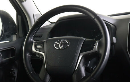 Toyota Land Cruiser Prado 150 рестайлинг 2, 2021 год, 6 245 000 рублей, 17 фотография