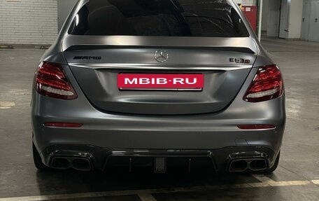 Mercedes-Benz E-Класс AMG, 2018 год, 8 000 000 рублей, 5 фотография