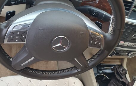 Mercedes-Benz M-Класс, 2012 год, 3 350 000 рублей, 4 фотография