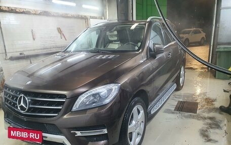 Mercedes-Benz M-Класс, 2012 год, 3 350 000 рублей, 9 фотография