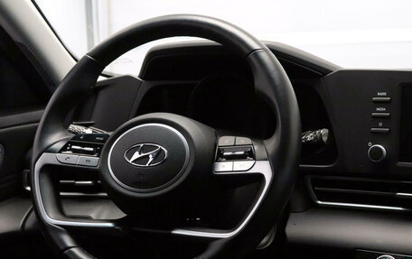 Hyundai Elantra, 2022 год, 2 497 000 рублей, 11 фотография