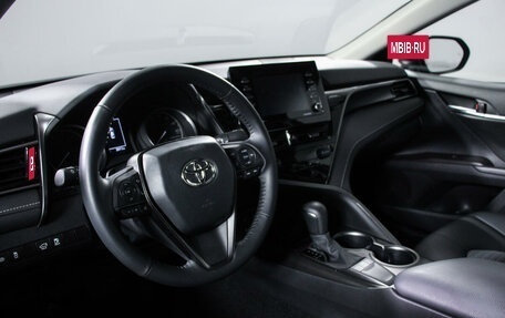 Toyota Camry, 2023 год, 5 000 000 рублей, 14 фотография