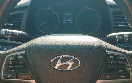 Hyundai Elantra VI рестайлинг, 2017 год, 1 430 000 рублей, 9 фотография