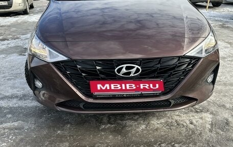 Hyundai Solaris II рестайлинг, 2022 год, 2 250 000 рублей, 8 фотография
