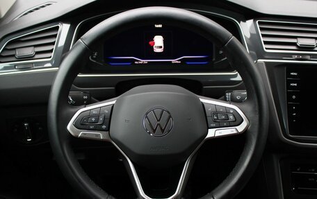 Volkswagen Tiguan II, 2021 год, 3 765 000 рублей, 13 фотография