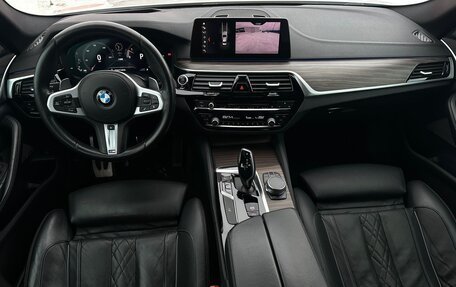 BMW 5 серия, 2019 год, 15 фотография