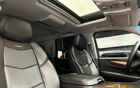 Cadillac Escalade IV, 2016 год, 5 200 000 рублей, 30 фотография