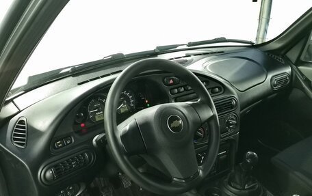 Chevrolet Niva I рестайлинг, 2018 год, 980 000 рублей, 16 фотография