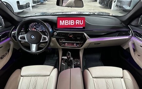 BMW 5 серия, 2020 год, 5 400 000 рублей, 15 фотография