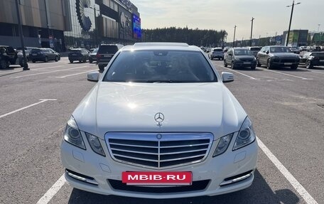Mercedes-Benz E-Класс, 2012 год, 2 050 000 рублей, 4 фотография