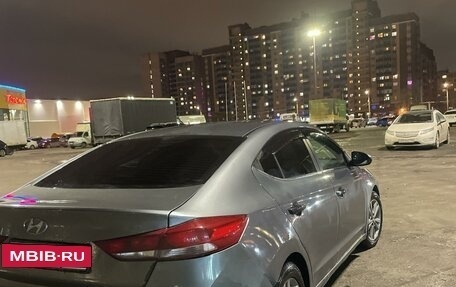 Hyundai Elantra VI рестайлинг, 2016 год, 1 200 000 рублей, 16 фотография