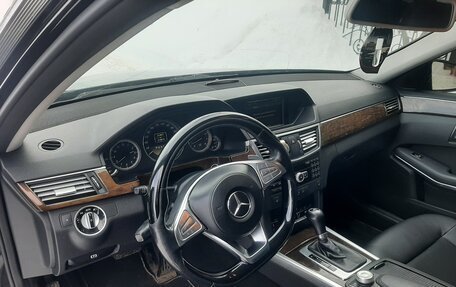 Mercedes-Benz E-Класс, 2011 год, 1 580 000 рублей, 11 фотография