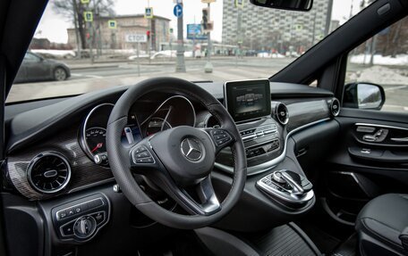 Mercedes-Benz V-Класс, 2019 год, 6 500 000 рублей, 14 фотография