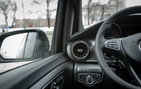 Mercedes-Benz V-Класс, 2019 год, 6 500 000 рублей, 17 фотография