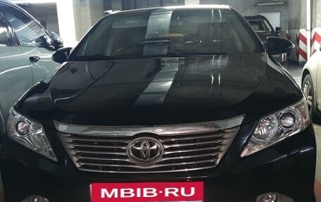 Toyota Camry, 2013 год, 1 850 000 рублей, 17 фотография