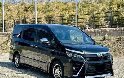Toyota Voxy III, 2019 год, 1 860 000 рублей, 1 фотография