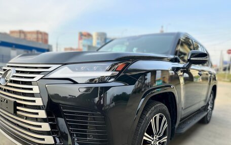 Lexus LX, 2023 год, 24 444 000 рублей, 3 фотография