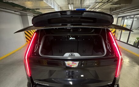 Cadillac Escalade V, 2023 год, 19 500 000 рублей, 20 фотография