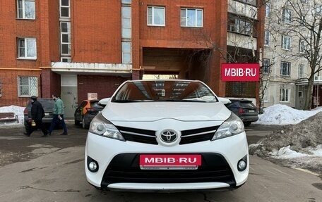 Toyota Verso I, 2014 год, 1 530 000 рублей, 5 фотография