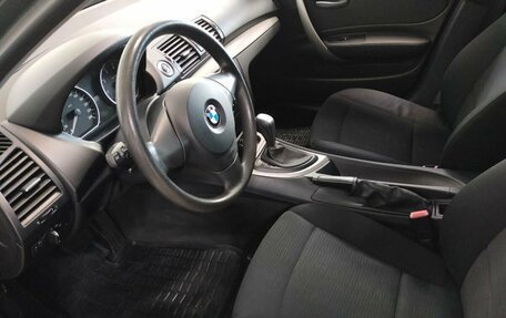 BMW 1 серия, 2008 год, 790 000 рублей, 13 фотография