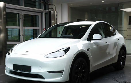 Tesla Model Y I, 2022 год, 6 775 000 рублей, 1 фотография