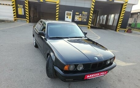 BMW 5 серия, 1991 год, 369 999 рублей, 20 фотография
