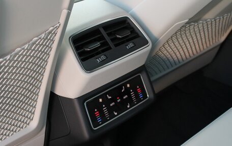 Audi e-tron Sportback I, 2021 год, 8 500 000 рублей, 13 фотография