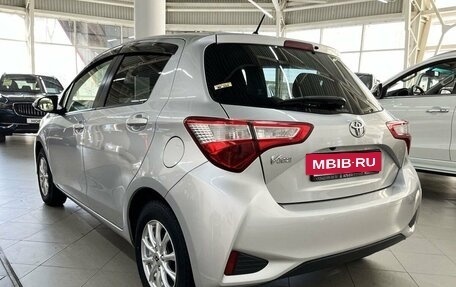 Toyota Vitz, 2018 год, 1 220 000 рублей, 5 фотография
