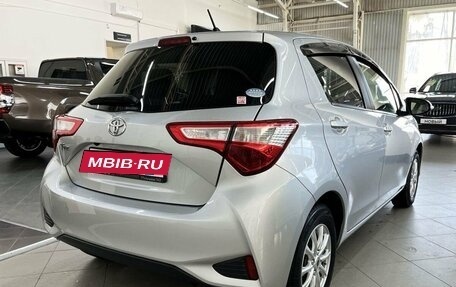 Toyota Vitz, 2018 год, 1 220 000 рублей, 7 фотография