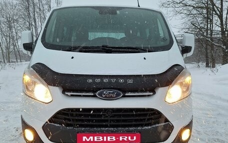 Ford Tourneo Custom I рестайлинг, 2016 год, 2 500 000 рублей, 22 фотография