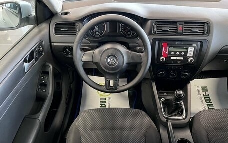 Volkswagen Jetta VI, 2013 год, 1 145 000 рублей, 11 фотография