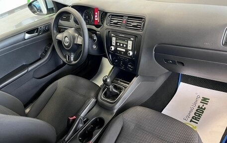 Volkswagen Jetta VI, 2013 год, 1 145 000 рублей, 13 фотография