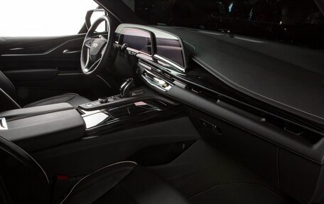 Cadillac Escalade V, 2024 год, 17 998 000 рублей, 8 фотография