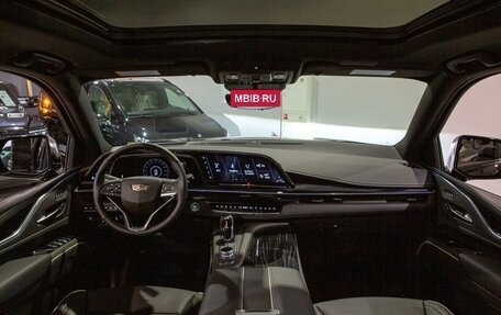 Cadillac Escalade V, 2024 год, 17 998 000 рублей, 4 фотография