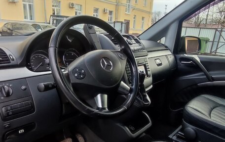 Mercedes-Benz Viano, 2011 год, 2 550 000 рублей, 13 фотография