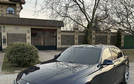 BMW 3 серия, 2012 год, 2 200 000 рублей, 3 фотография