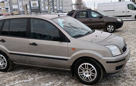 Ford Fusion I, 2004 год, 590 000 рублей, 4 фотография
