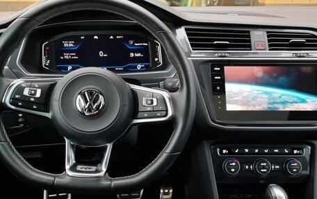 Volkswagen Tiguan II, 2019 год, 3 900 000 рублей, 11 фотография