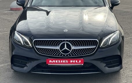 Mercedes-Benz E-Класс, 2018 год, 4 550 000 рублей, 4 фотография