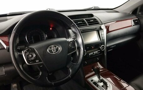 Toyota Camry, 2011 год, 1 469 000 рублей, 18 фотография