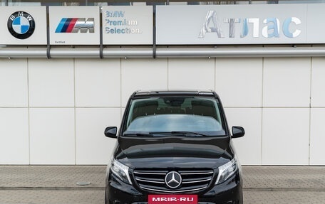 Mercedes-Benz Vito, 2021 год, 5 990 000 рублей, 2 фотография