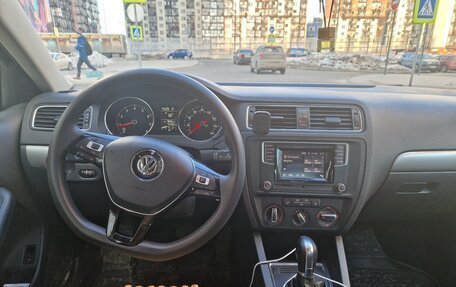Volkswagen Jetta VI, 2017 год, 1 300 000 рублей, 3 фотография