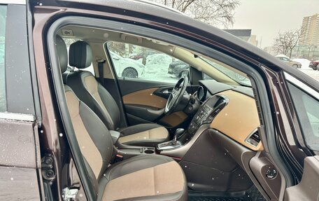 Opel Astra J, 2014 год, 1 045 000 рублей, 11 фотография